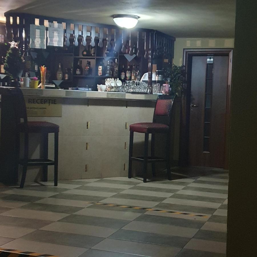 Pensiunea Mirela Pestera Ursilor Chiscau المظهر الخارجي الصورة